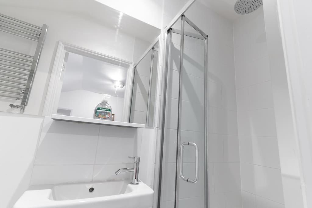 Beautiful And Contemporary Cornish Townhouse In Penzance Villa Eksteriør billede