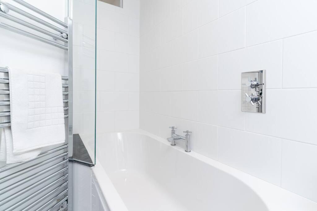 Beautiful And Contemporary Cornish Townhouse In Penzance Villa Eksteriør billede